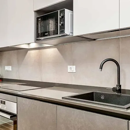 Yellove Апартаменты