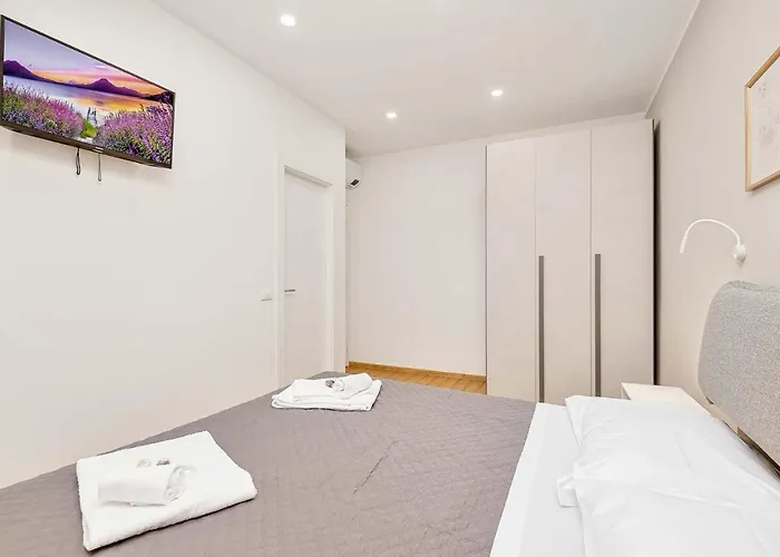 Yellove לה ספציה